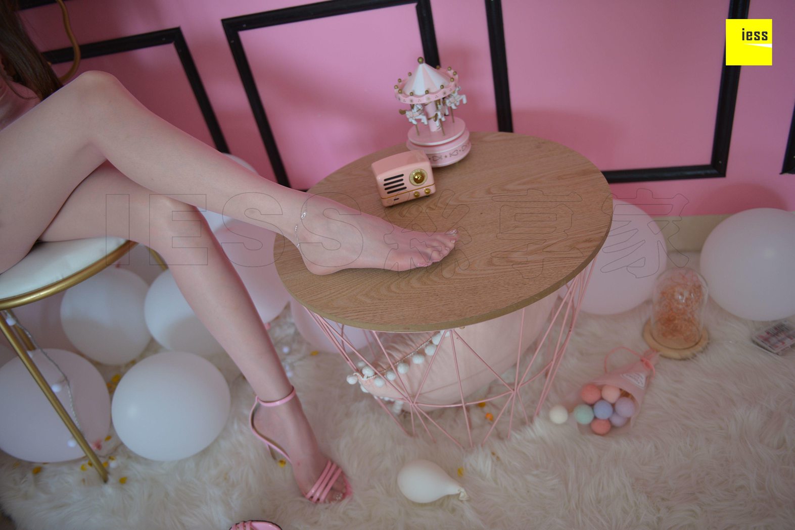 图片[30]-[IESS异思趣向] 2018.05.16《魔鬼周三》特刊18期：粉红仲夏梦 II 在线浏览 – 速更版-美库