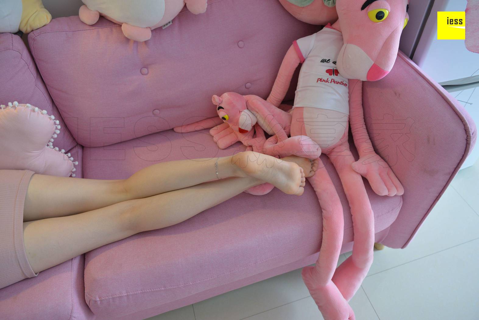 图片[21]-[IESS异思趣向] 2018.05.09《魔鬼周三》特刊17期：粉红仲夏梦 在线浏览 – 速更版-美库