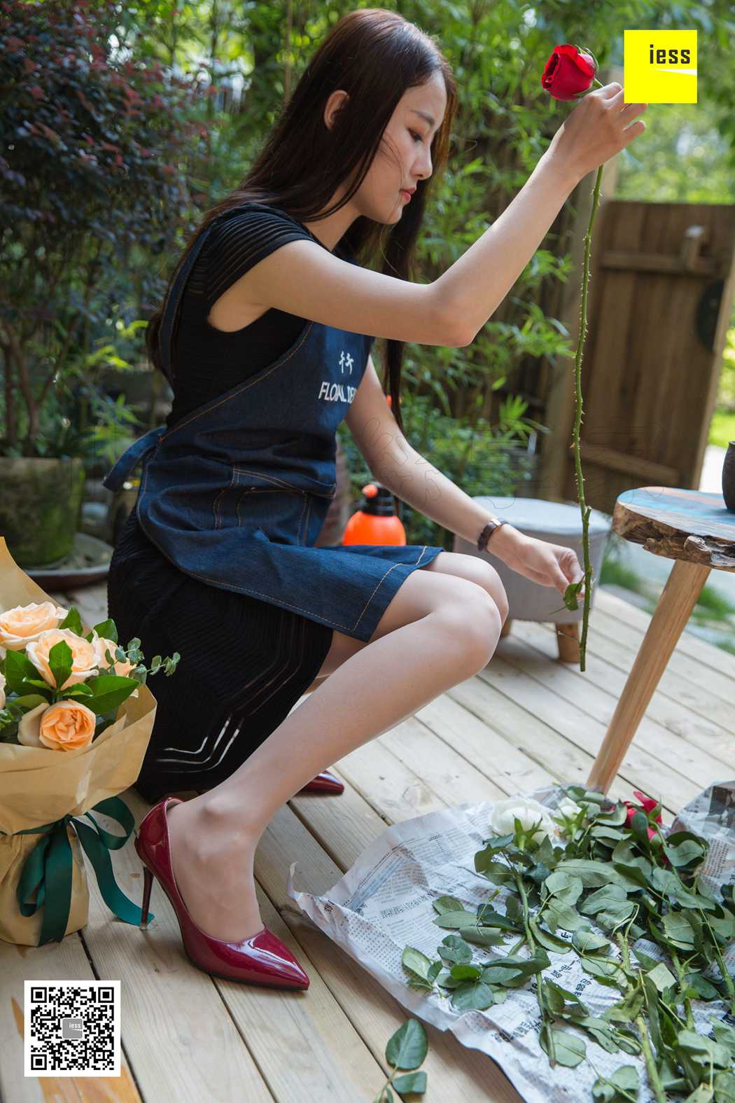 图片[57]-[IESS异思趣向]【魔鬼周三】特刊30期 – 花艺师 婉萍 在线浏览 – 速更版-美库