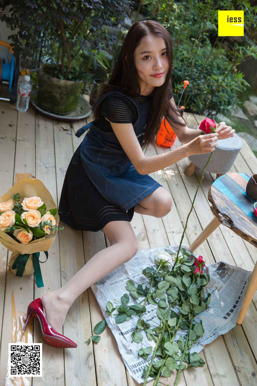 图片[9]-[IESS异思趣向]【魔鬼周三】特刊30期 – 花艺师 婉萍 在线浏览 – 速更版-美库