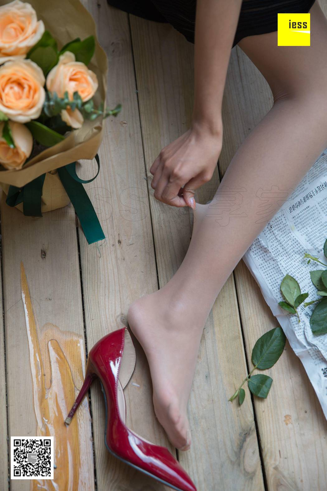 图片[24]-[IESS异思趣向]【魔鬼周三】特刊30期 – 花艺师 婉萍 在线浏览 – 速更版-美库