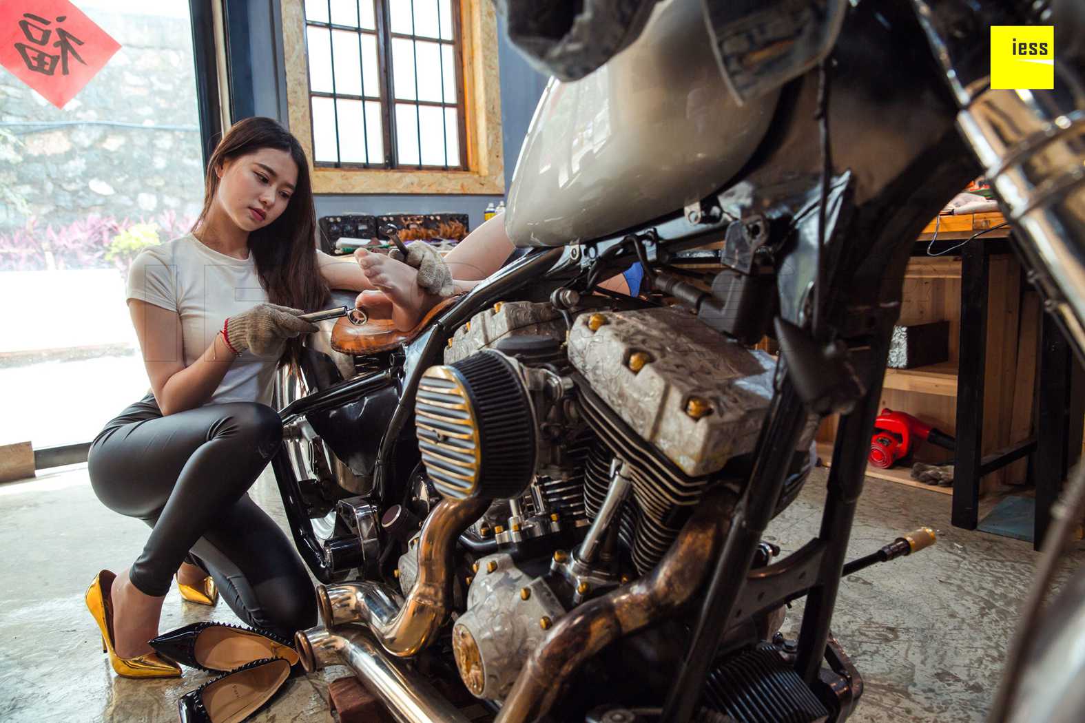 图片[15]-[IESS异思趣向] 2018.06.13 《魔鬼周三》特刊22期：典藏级机车之恋 II 在线浏览 – 速更版-美库