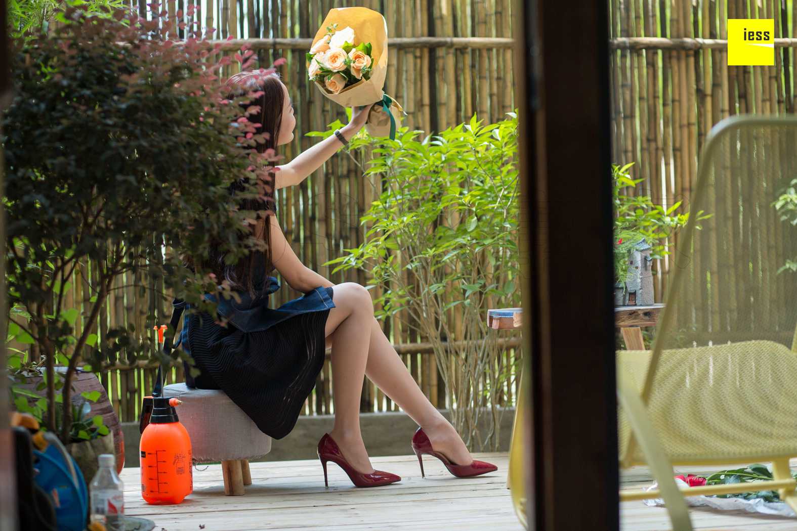 图片[13]-[IESS异思趣向]【魔鬼周三】特刊30期 – 花艺师 婉萍 在线浏览 – 速更版-美库