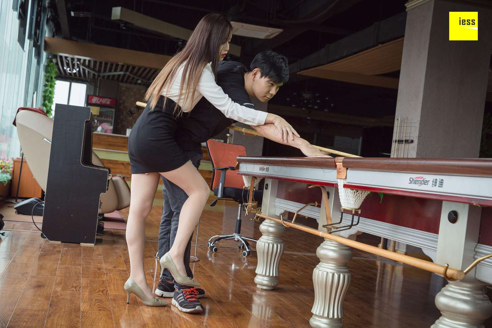 图片[50]-[IESS异思趣向] 2018.10.10《魔鬼周三》特刊37期：小羽 可以教我打台球吗 在线浏览 – 速更版-美库