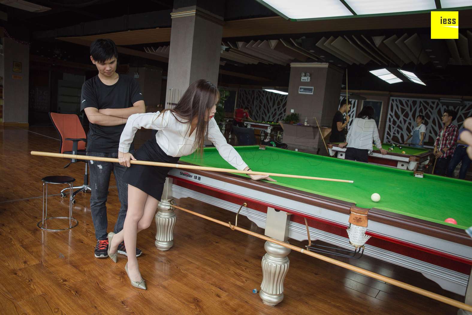 图片[64]-[IESS异思趣向] 2018.10.10《魔鬼周三》特刊37期：小羽 可以教我打台球吗 在线浏览 – 速更版-美库