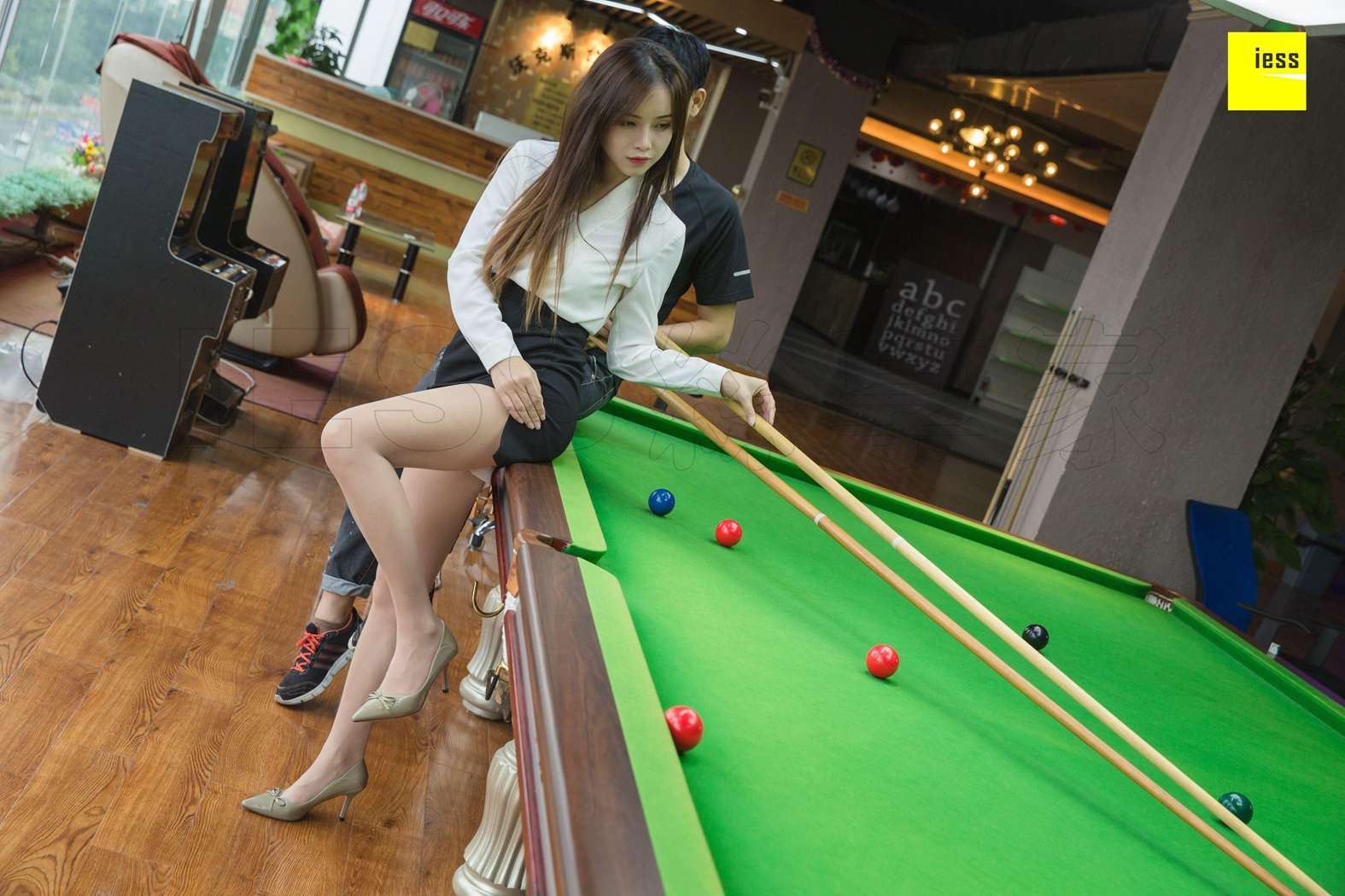 图片[69]-[IESS异思趣向] 2018.10.17《魔鬼周三》特刊38期：小羽 可以教我打台球吗Ⅱ 在线浏览 – 速更版-美库