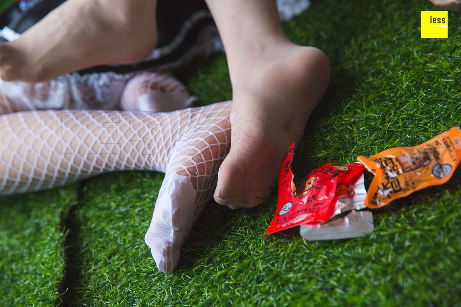 图片[71]-[IESS异思趣向] 2018.11.14《魔鬼周三》特刊42期：九妹、梦梦 双生女仆Ⅱ 在线浏览 – 速更版-美库