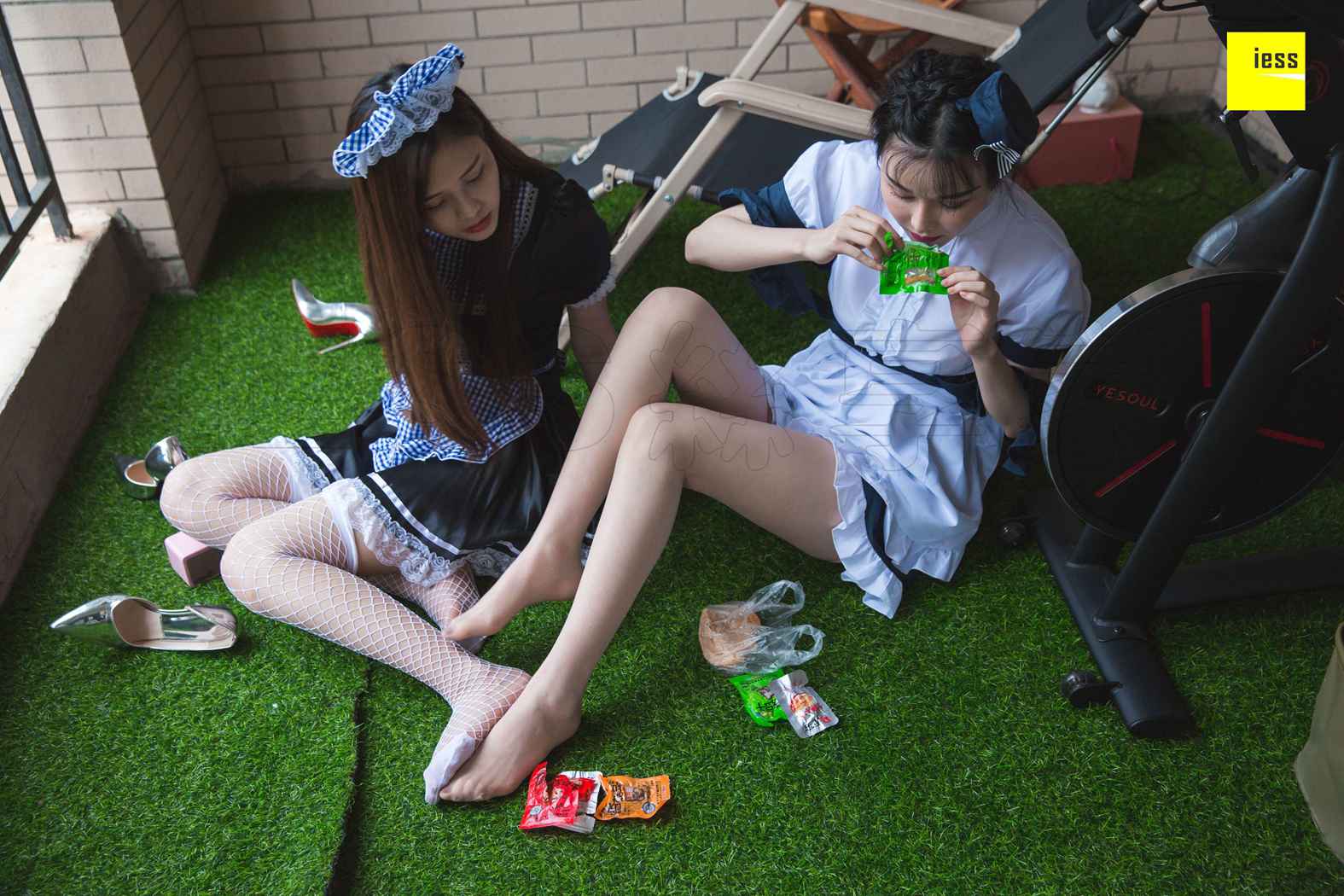 图片[4]-[IESS异思趣向] 2018.11.14《魔鬼周三》特刊42期：九妹、梦梦 双生女仆Ⅱ 在线浏览 – 速更版-美库