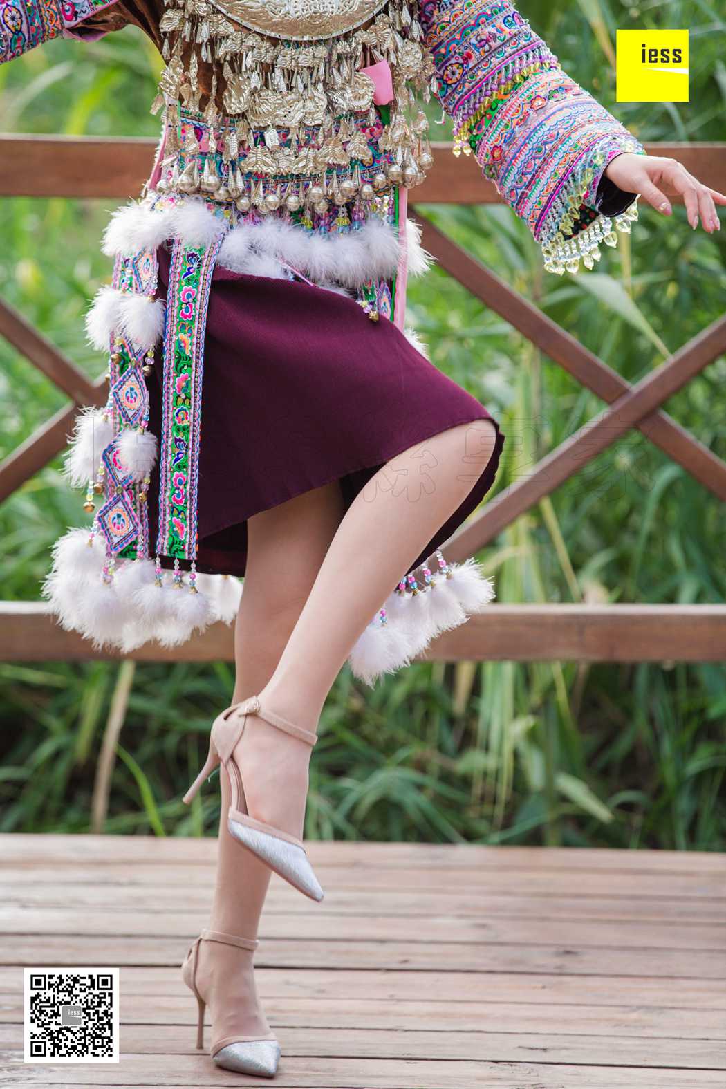 图片[69]-[IESS异思趣向] 2018.12.05《魔鬼周三》特刊45期：九妹 穿丝的苗族九妹 在线浏览 – 速更版-美库