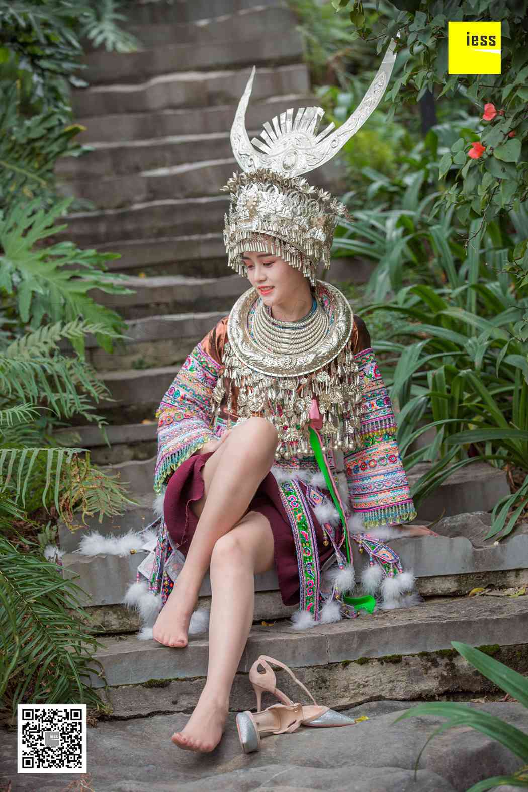 图片[80]-[IESS异思趣向] 2018.12.05《魔鬼周三》特刊45期：九妹 穿丝的苗族九妹 在线浏览 – 速更版-美库