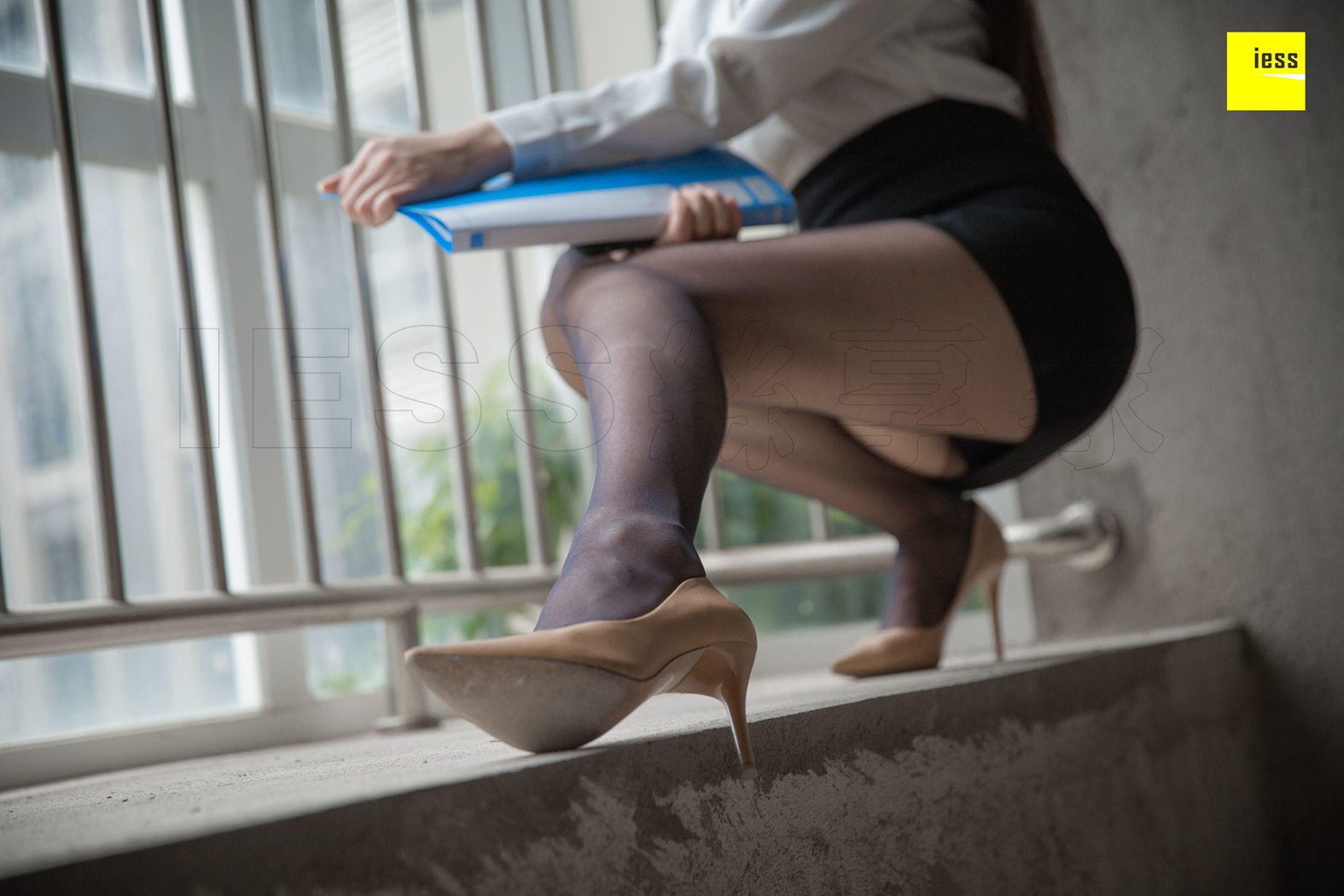 图片[13]-[IESS异思趣向] 2018.11.28《魔鬼周三》特刊44期：佳佳、云芝 销售的肉丝女客户 在线浏览 – 速更版-美库