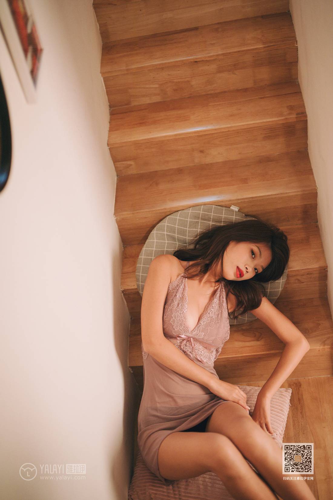 图片[31]-[YALAYI雅拉伊] 2020.01.03 No.509 楼梯间的偶遇 静初 在线浏览 – 速更版-美库