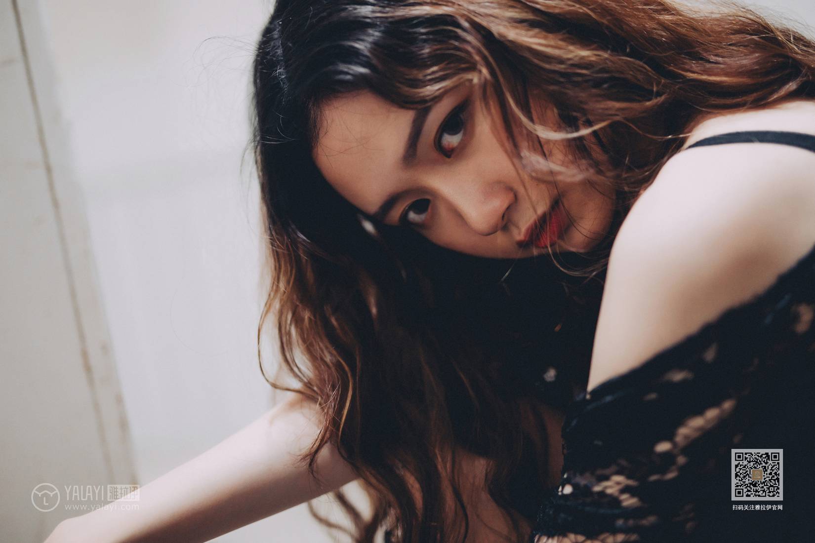 图片[34]-[YALAYI雅拉伊] 2020.03.29 Vol.590 下坠 晓琳 在线浏览 – 速更版-美库