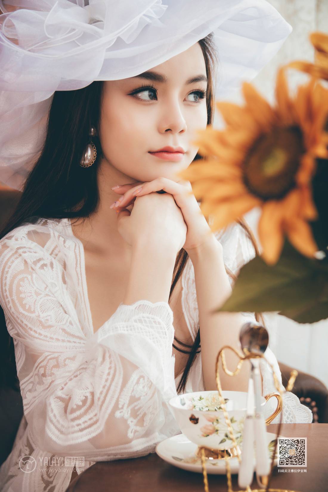 [YALAYI雅拉伊] 2020.04.04 Vol.594 第一次拍写真 蓉蓉 在线浏览 – 雅色汇