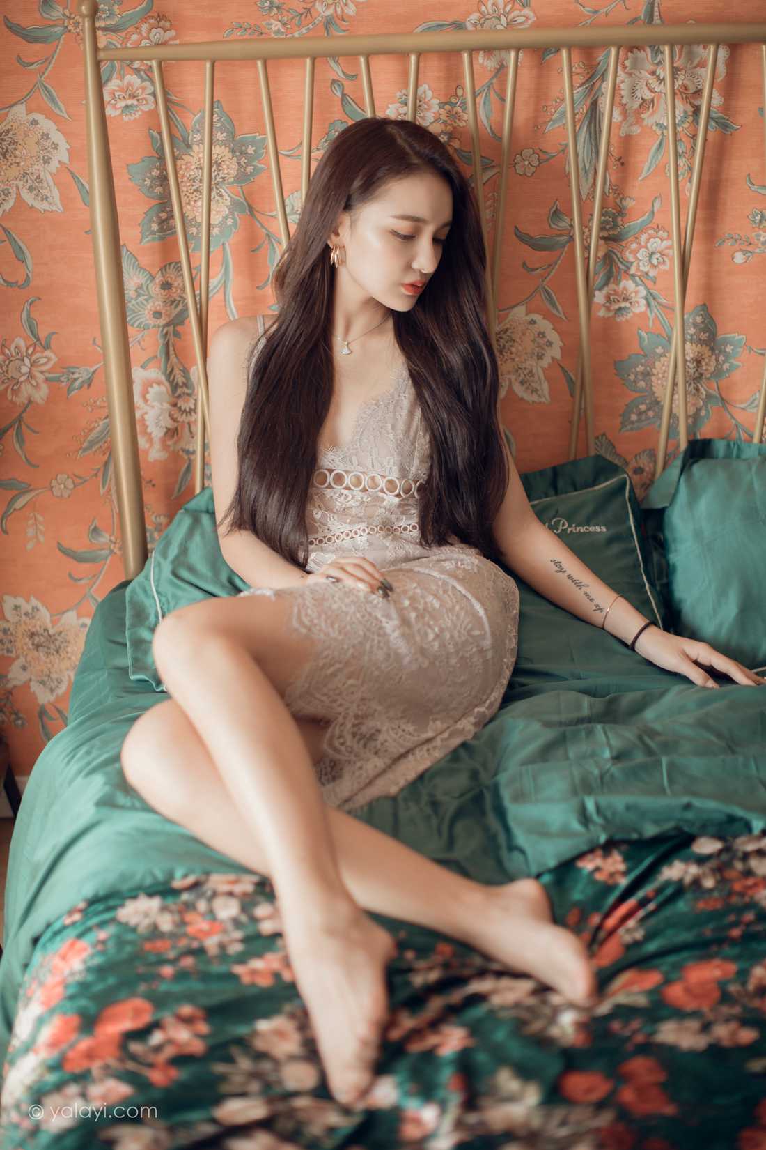 图片[22]-[YALAYI雅拉伊]2020.06.30 NO.665 刘子炀《无问》在线浏览 – 速更版-美库