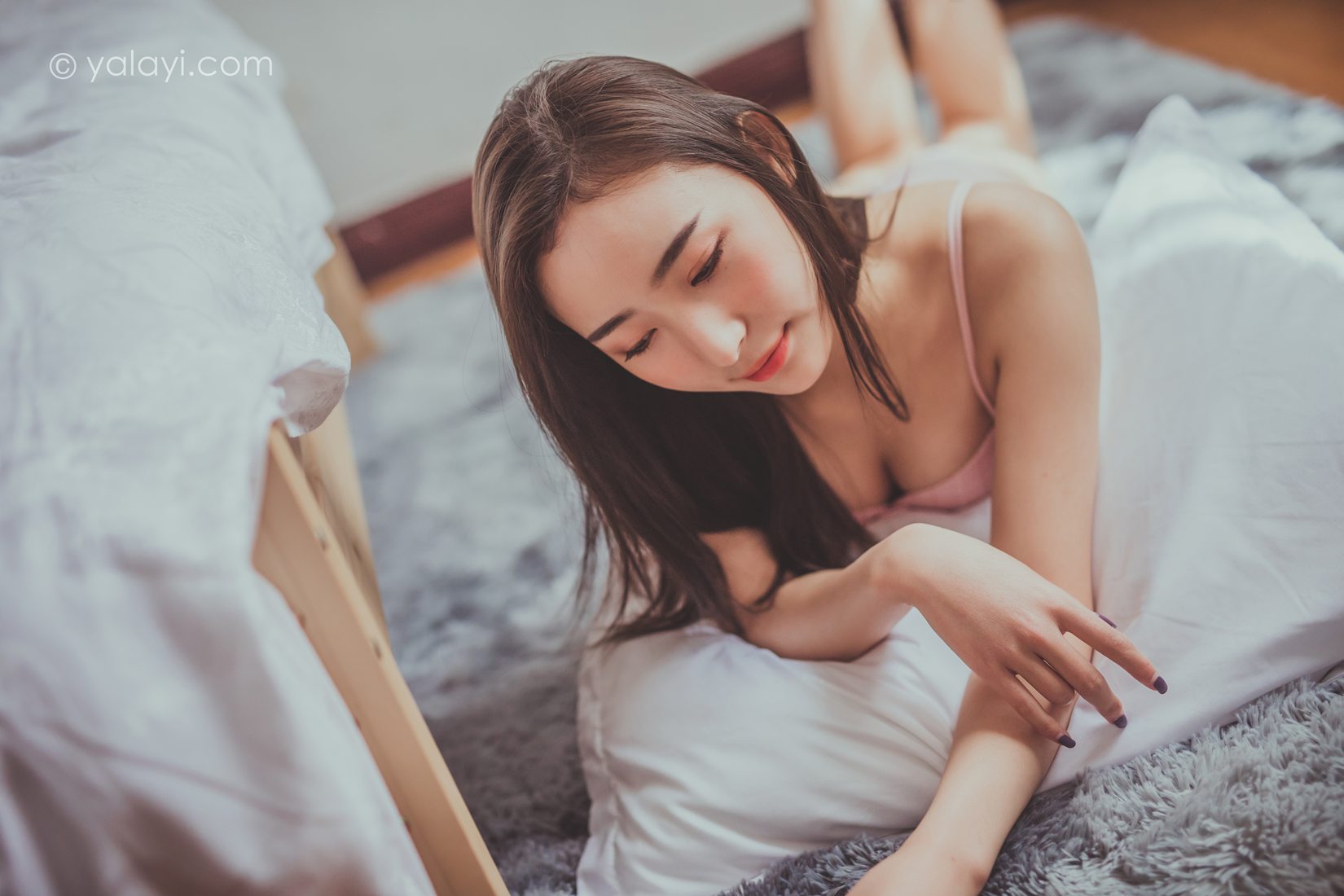 图片[43]-[YALAYI雅拉伊]2020.06.23 NO.664 海棠《相濡以沫》在线浏览 – 速更版-美库