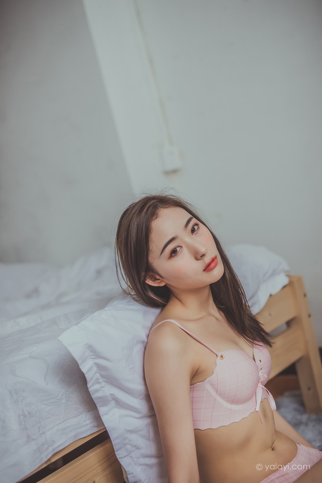 图片[6]-[YALAYI雅拉伊]2020.06.23 NO.664 海棠《相濡以沫》在线浏览 – 速更版-美库