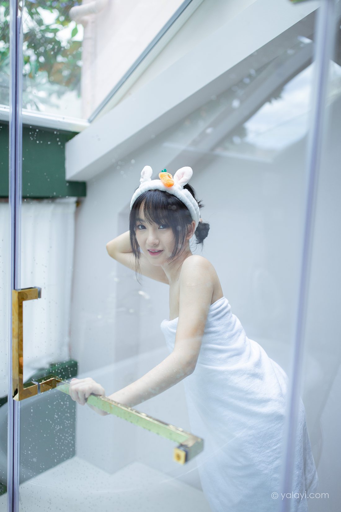 图片[30]-[YALAYI雅拉伊]2020.08.06 NO.684 落落《清凉一夏》在线浏览 – 速更版-美库