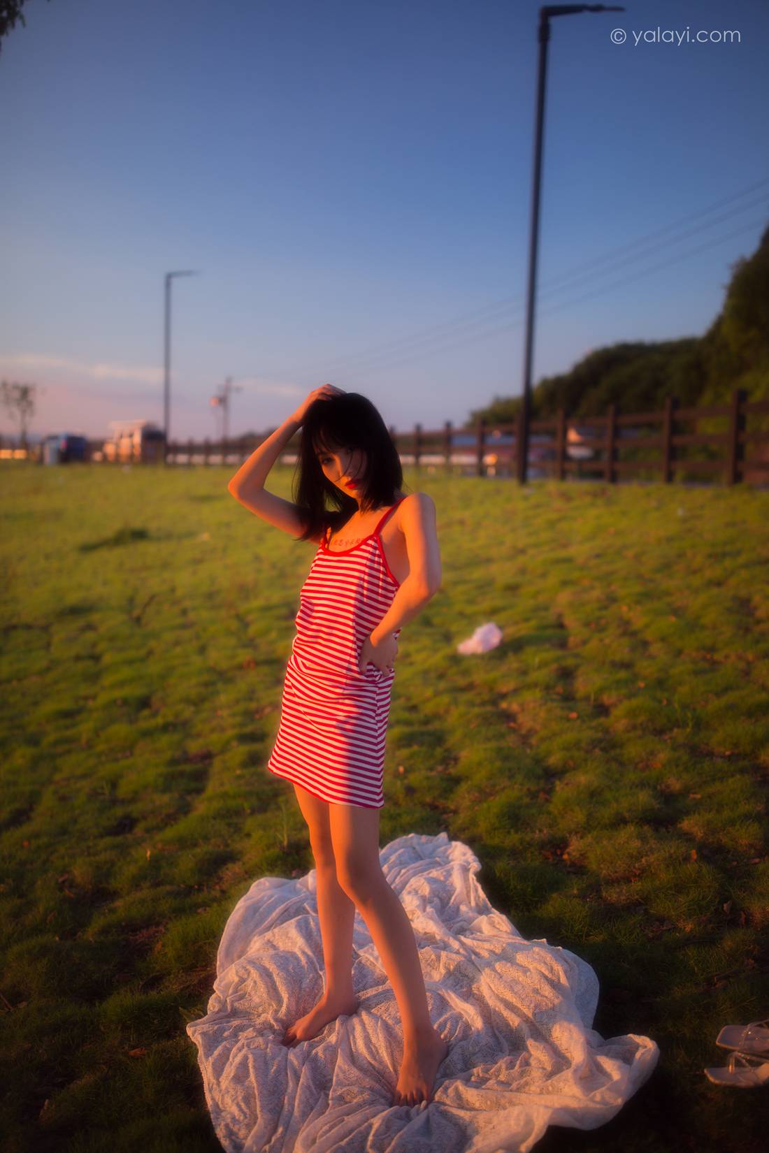 图片[9]-[YALAYI雅拉伊] 2020.08.17 NO.690 落落《红了》在线浏览 – 速更版-美库