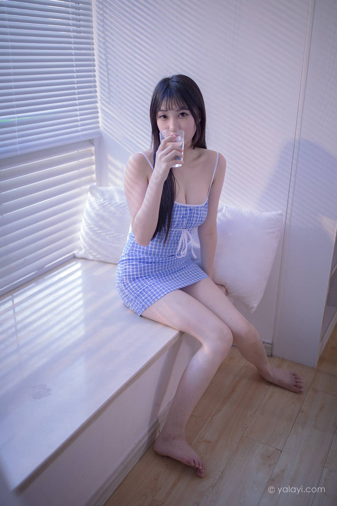 图片[65]-[YALAYI雅拉伊] 2020.08.11 NO.687 瓶儿《蓝》 在线浏览 – 速更版-美库