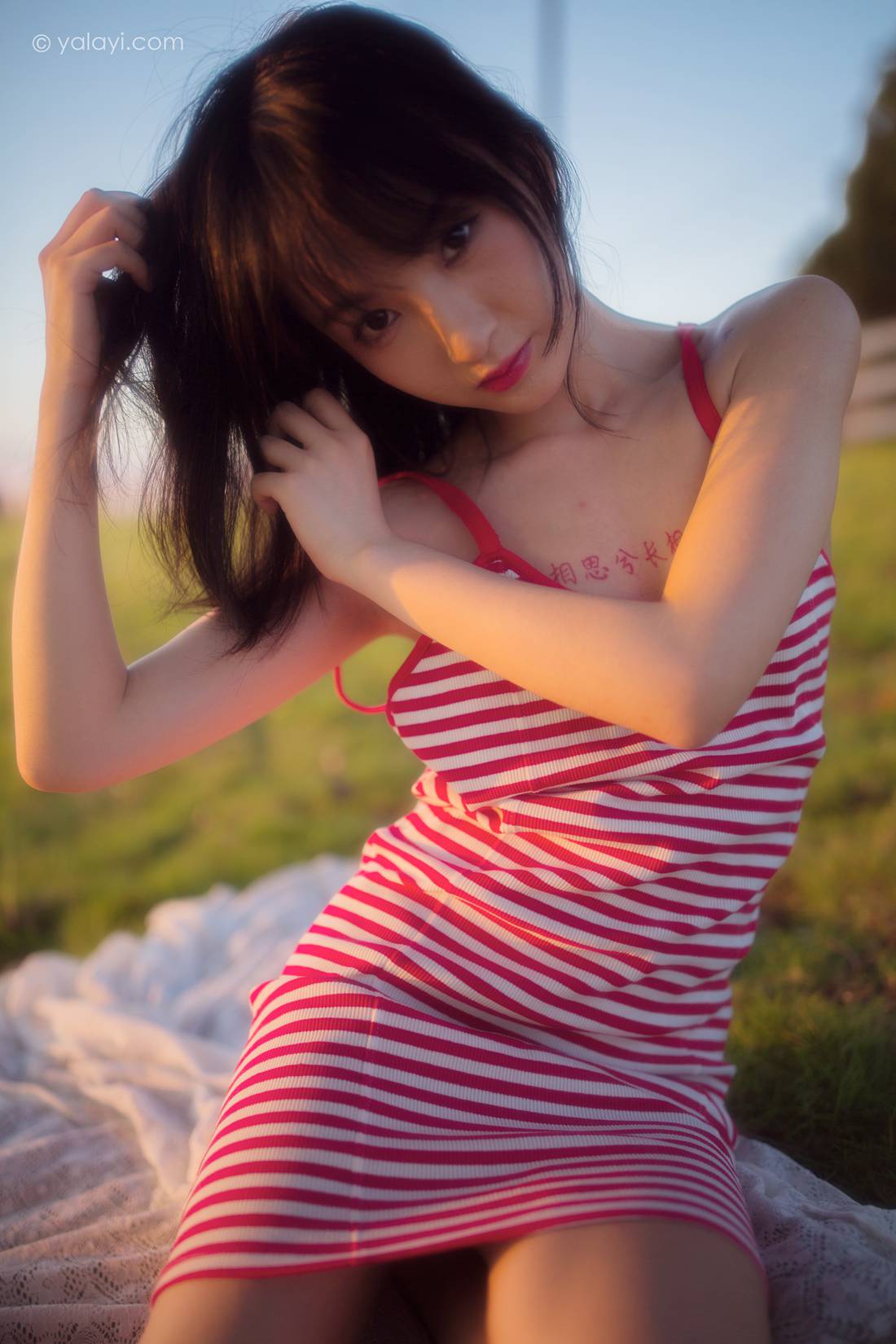 图片[37]-[YALAYI雅拉伊] 2020.08.17 NO.690 落落《红了》在线浏览 – 速更版-美库