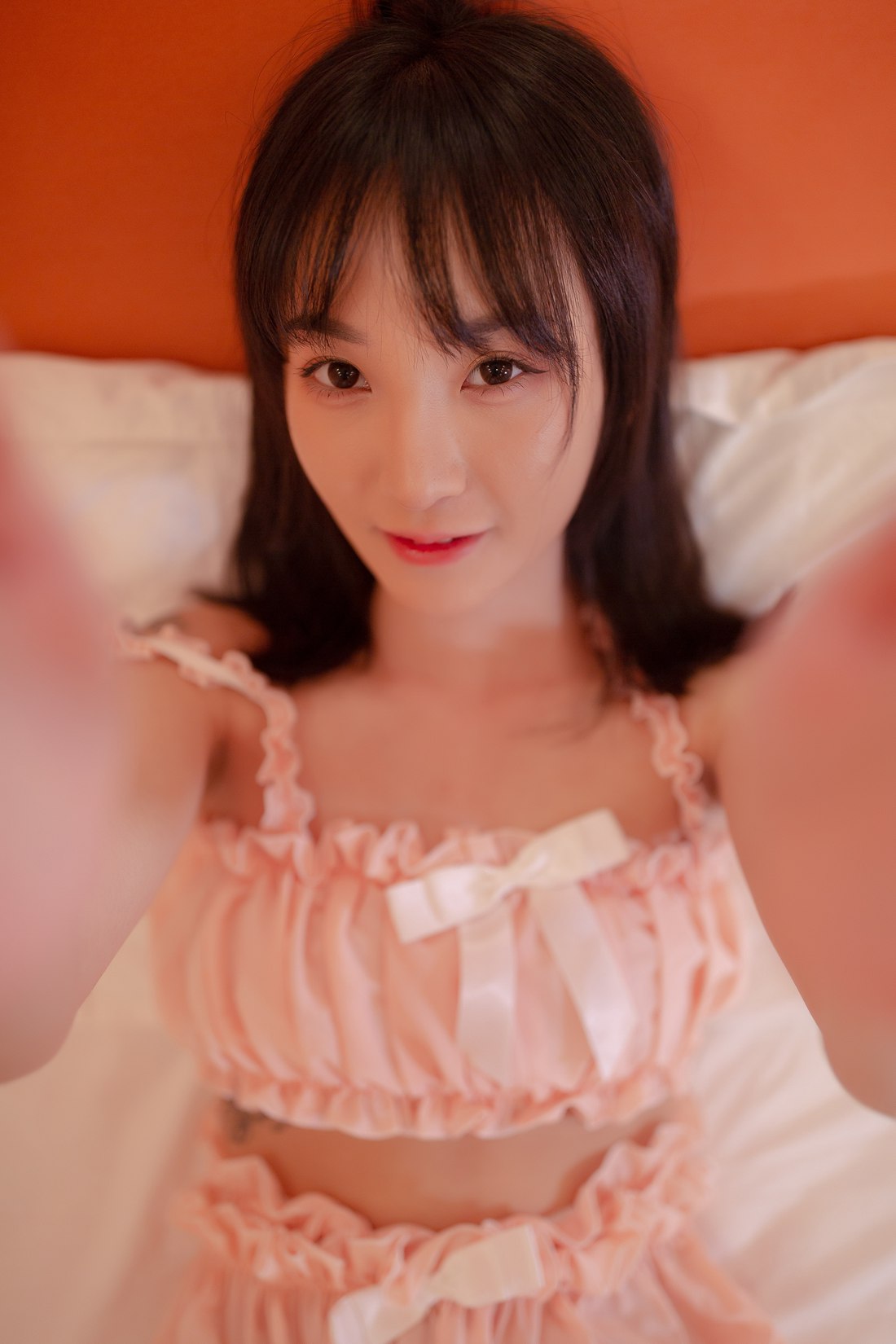 图片[18]-[YALAYI雅拉伊]2020.09.02 NO.697 落落《女友宅日志》在线浏览 – 速更版-美库