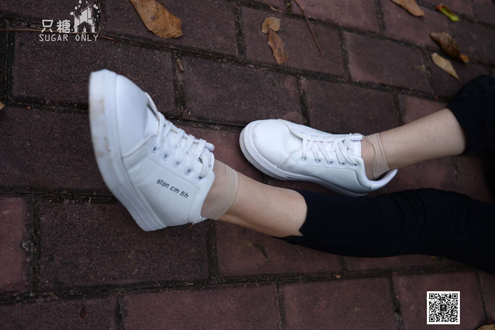 图片[198]-[只糖棉袜] NO.037 嘉琪 – 秋叶里的小白鞋 在线浏览 – 速更版-美库