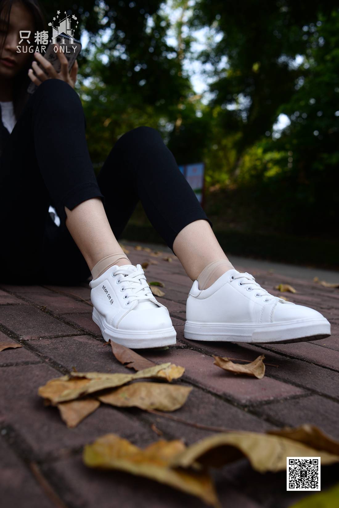 图片[28]-[只糖棉袜] NO.037 嘉琪 – 秋叶里的小白鞋 在线浏览 – 速更版-美库