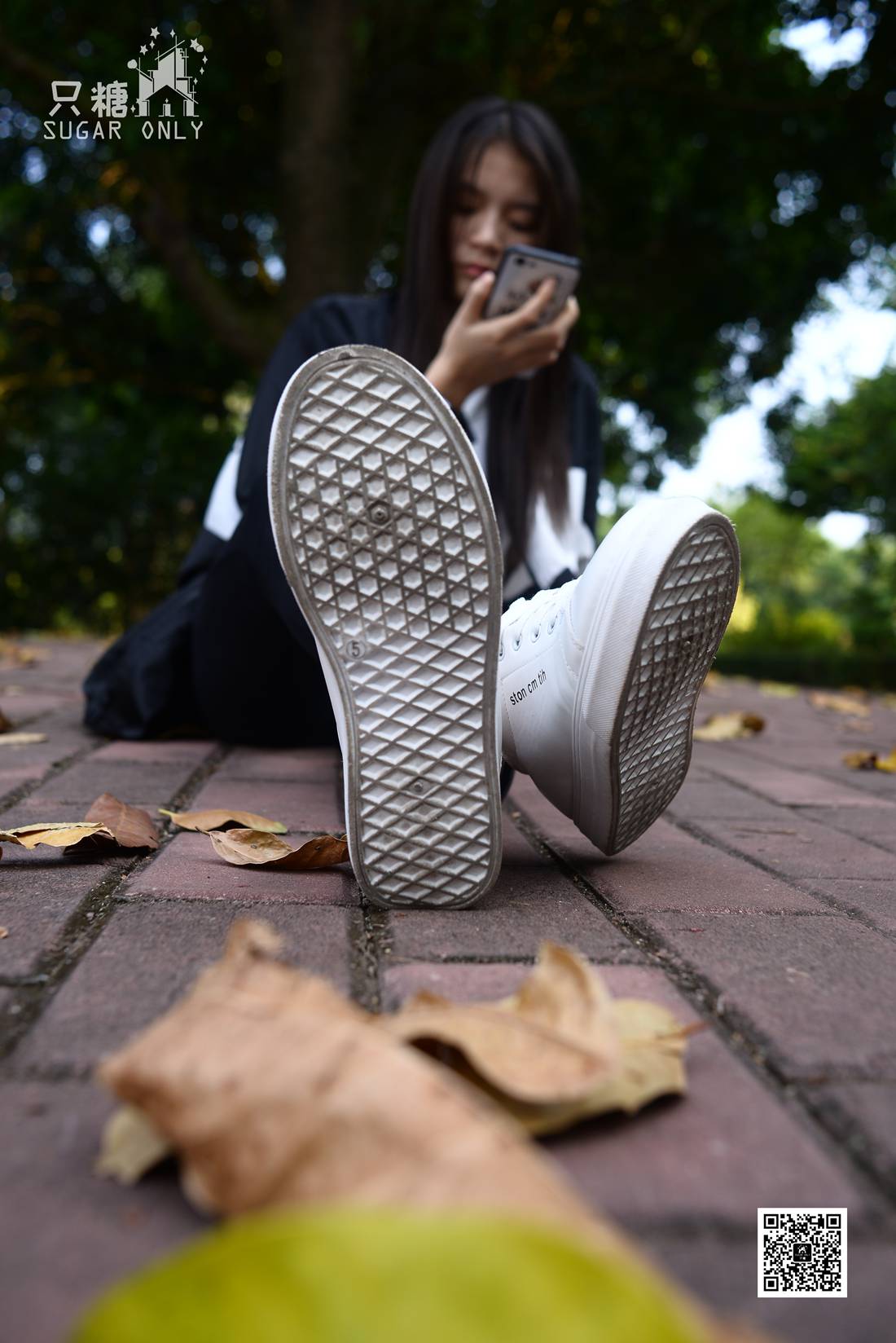 图片[8]-[只糖棉袜] NO.037 嘉琪 – 秋叶里的小白鞋 在线浏览 – 速更版-美库