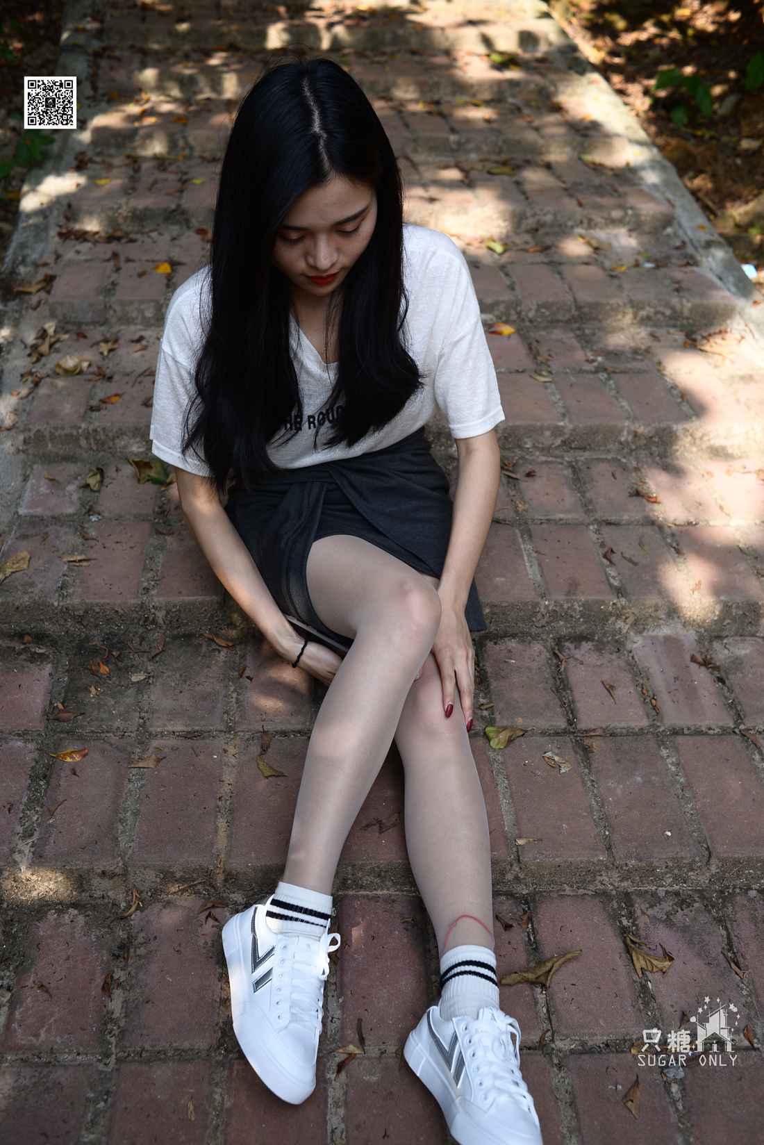 图片[136]-[只糖棉袜] NO.043 文文 包臀裙肉丝棉袜小白鞋 在线浏览 – 速更版-美库