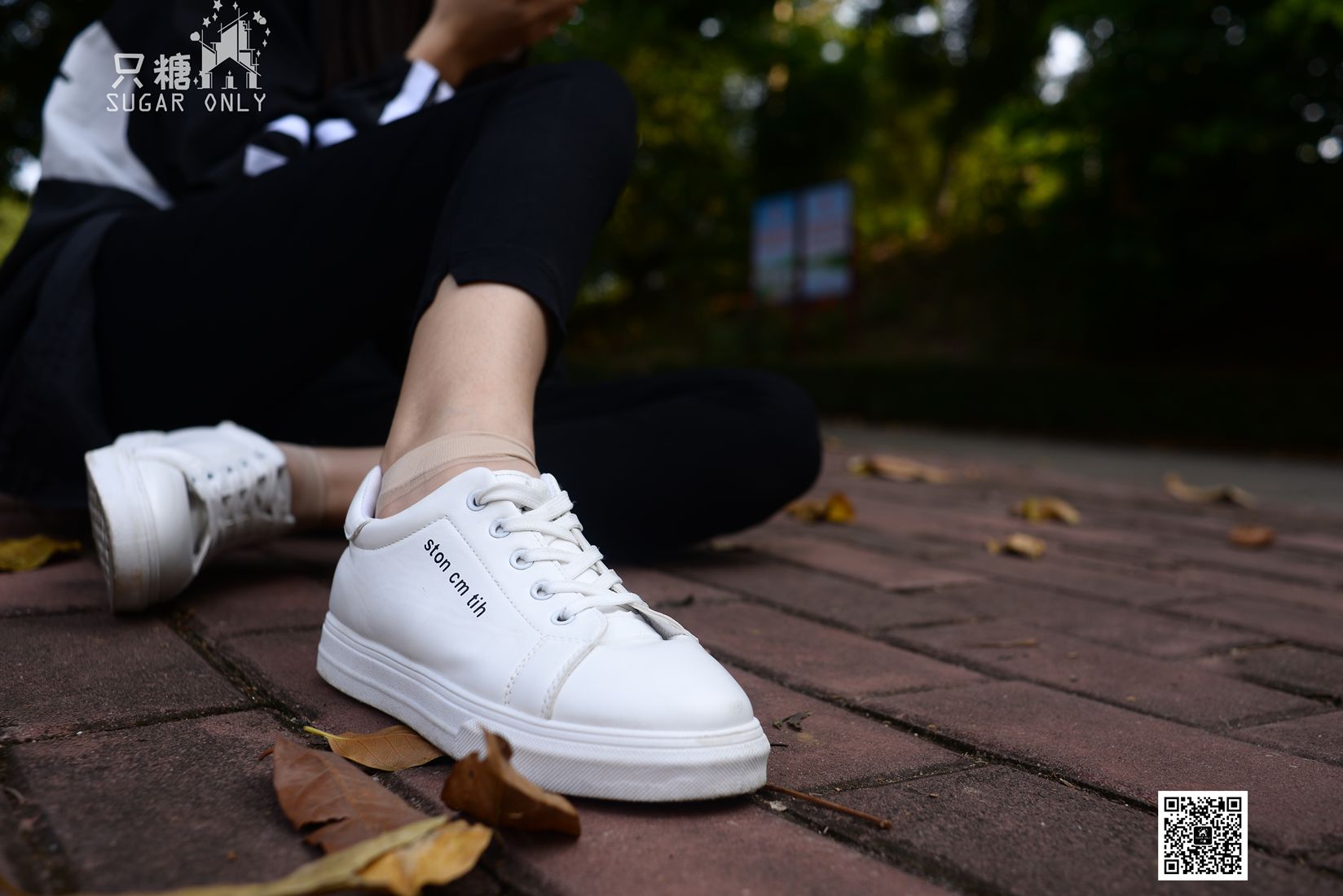 图片[184]-[只糖棉袜] NO.037 嘉琪 – 秋叶里的小白鞋 在线浏览 – 速更版-美库
