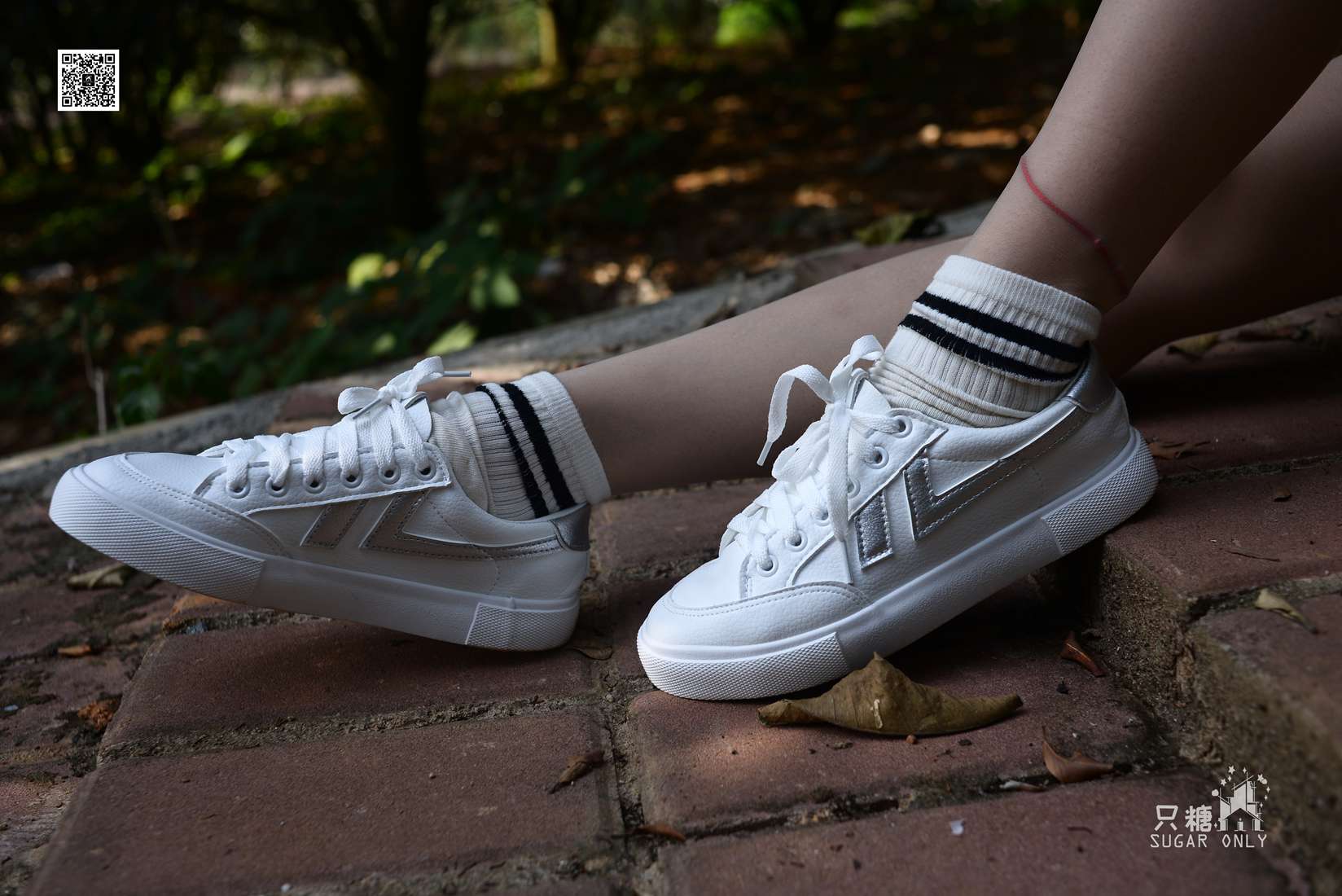 图片[37]-[只糖棉袜] NO.043 文文 包臀裙肉丝棉袜小白鞋 在线浏览 – 速更版-美库