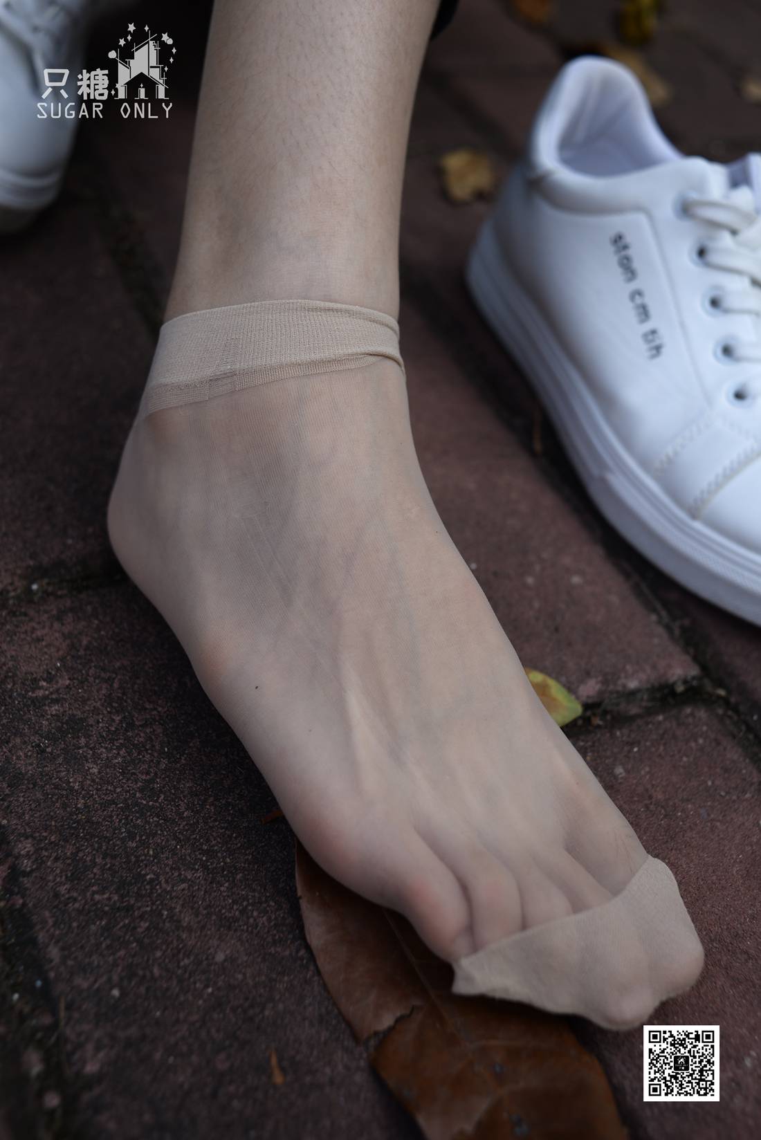 图片[20]-[只糖棉袜] NO.037 嘉琪 – 秋叶里的小白鞋 在线浏览 – 速更版-美库