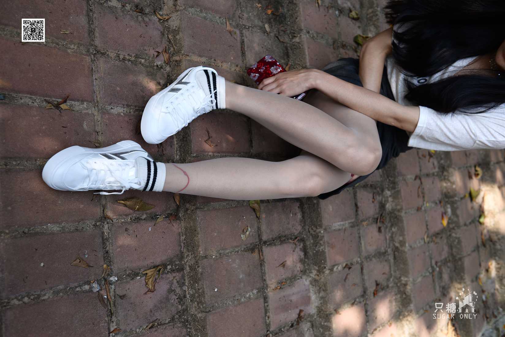 图片[184]-[只糖棉袜] NO.043 文文 包臀裙肉丝棉袜小白鞋 在线浏览 – 速更版-美库