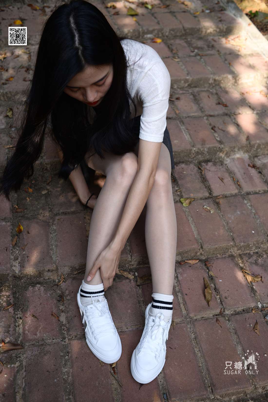 图片[246]-[只糖棉袜] NO.043 文文 包臀裙肉丝棉袜小白鞋 在线浏览 – 速更版-美库