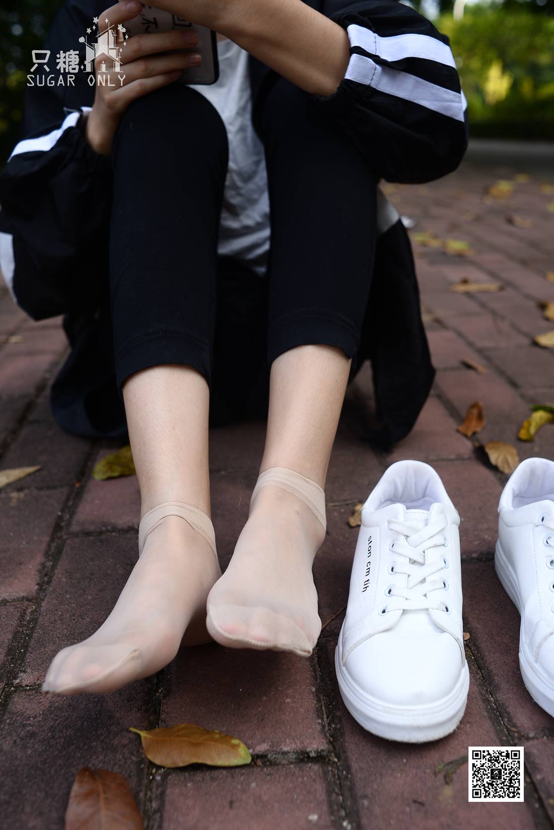 图片[7]-[只糖棉袜] NO.037 嘉琪 – 秋叶里的小白鞋 在线浏览 – 速更版-美库
