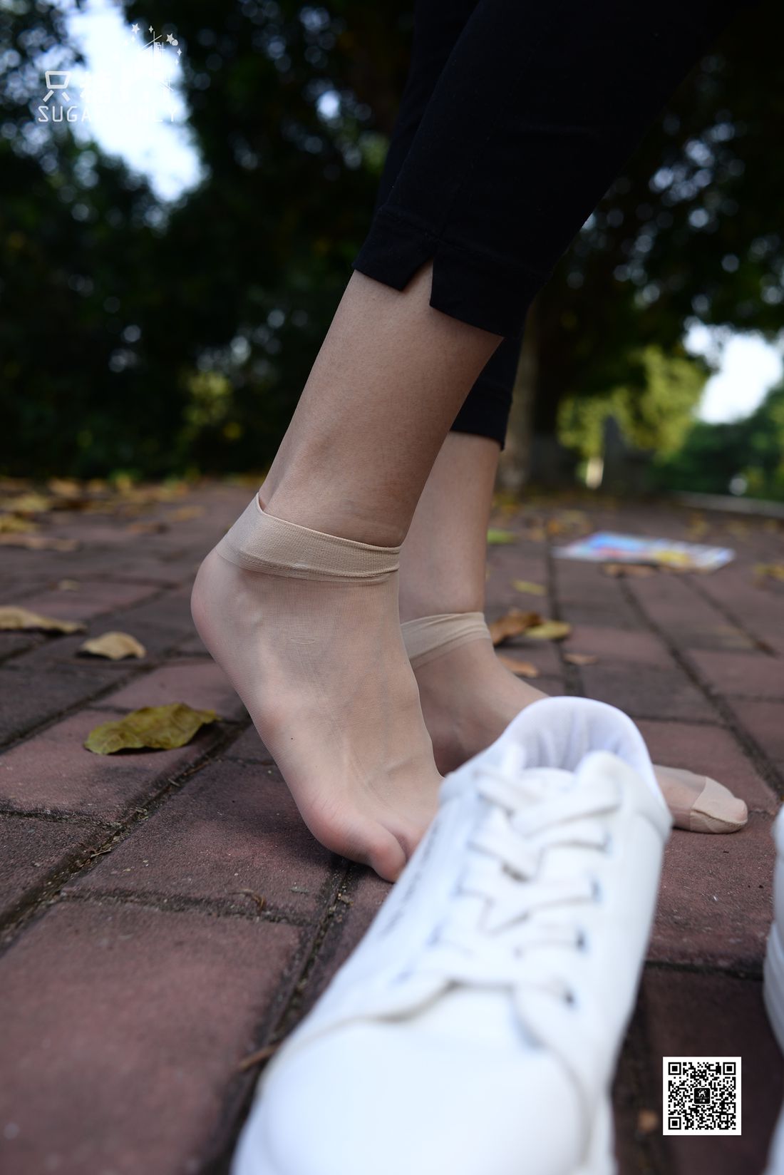 图片[104]-[只糖棉袜] NO.037 嘉琪 – 秋叶里的小白鞋 在线浏览 – 速更版-美库