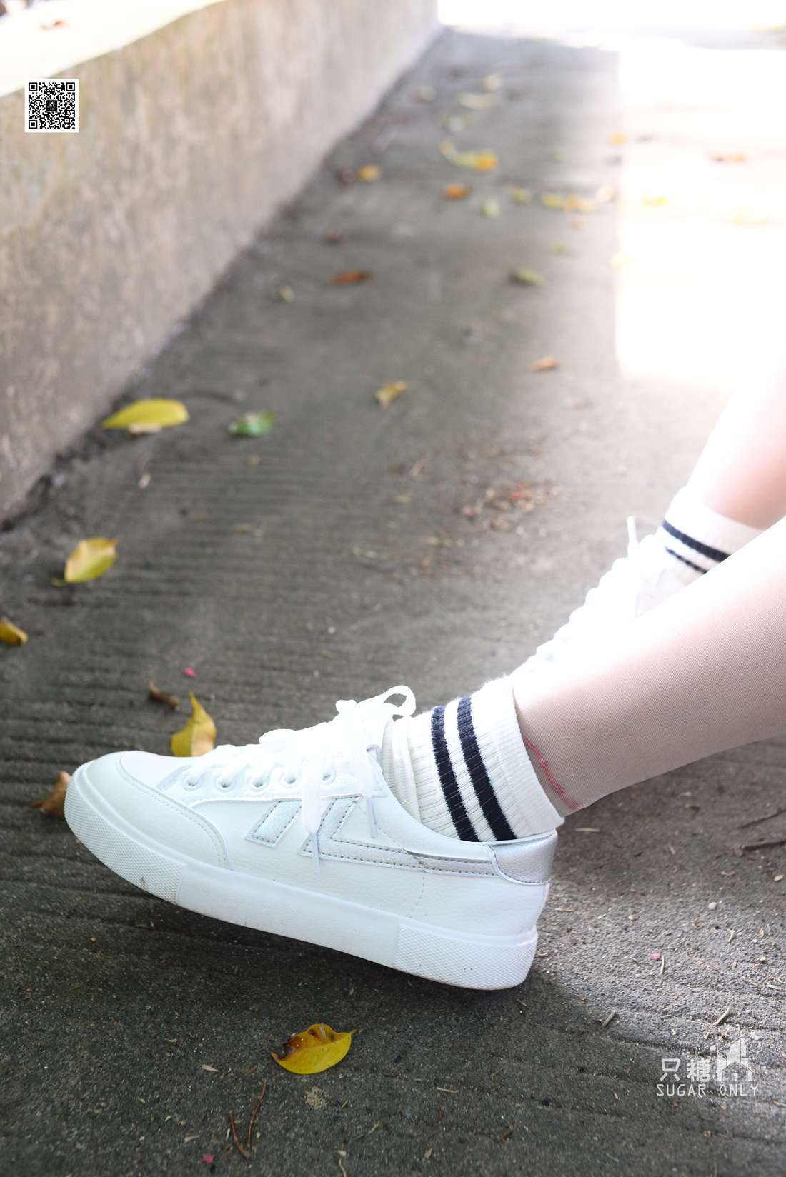 图片[28]-[只糖棉袜] NO.043 文文 包臀裙肉丝棉袜小白鞋 在线浏览 – 速更版-美库