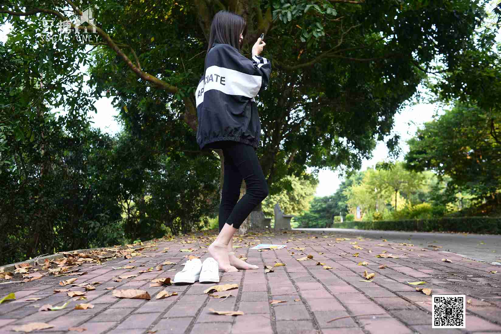 图片[190]-[只糖棉袜] NO.037 嘉琪 – 秋叶里的小白鞋 在线浏览 – 速更版-美库