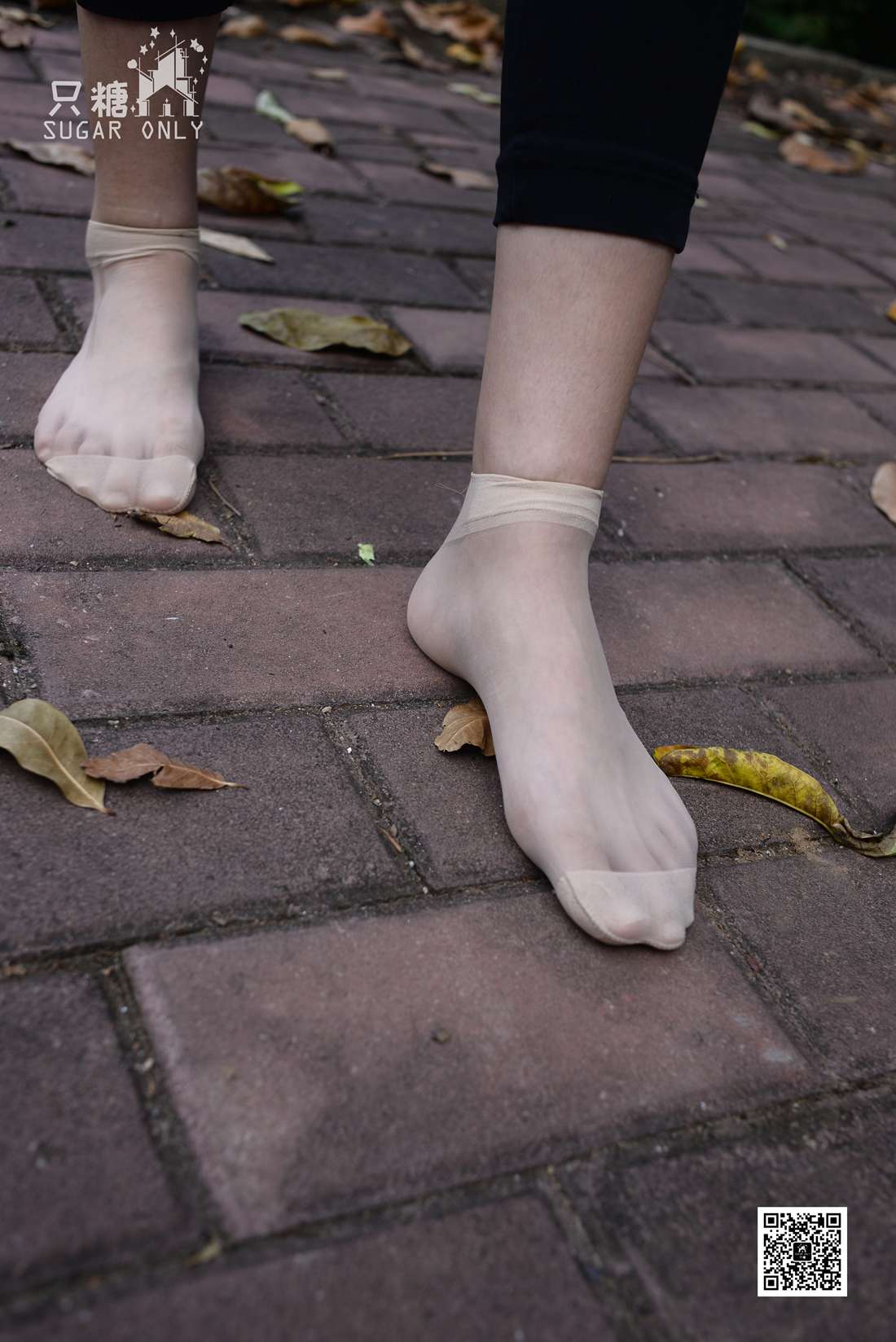 图片[74]-[只糖棉袜] NO.037 嘉琪 – 秋叶里的小白鞋 在线浏览 – 速更版-美库
