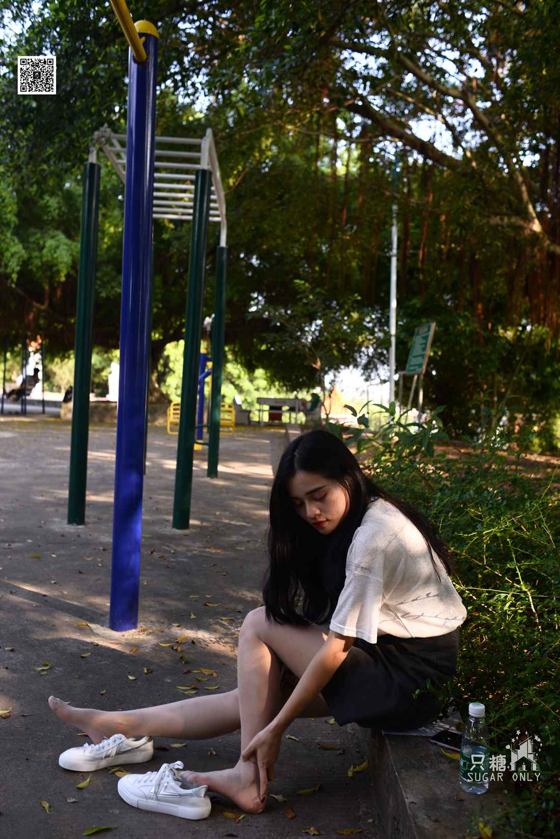 图片[86]-[只糖棉袜] NO.043 文文 包臀裙肉丝棉袜小白鞋 在线浏览 – 速更版-美库