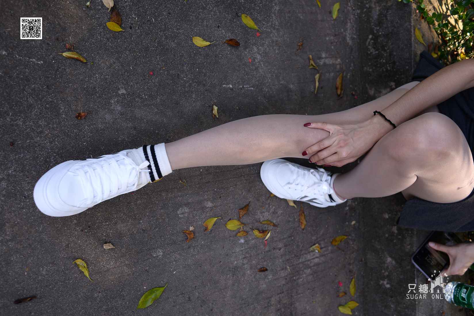 图片[81]-[只糖棉袜] NO.043 文文 包臀裙肉丝棉袜小白鞋 在线浏览 – 速更版-美库