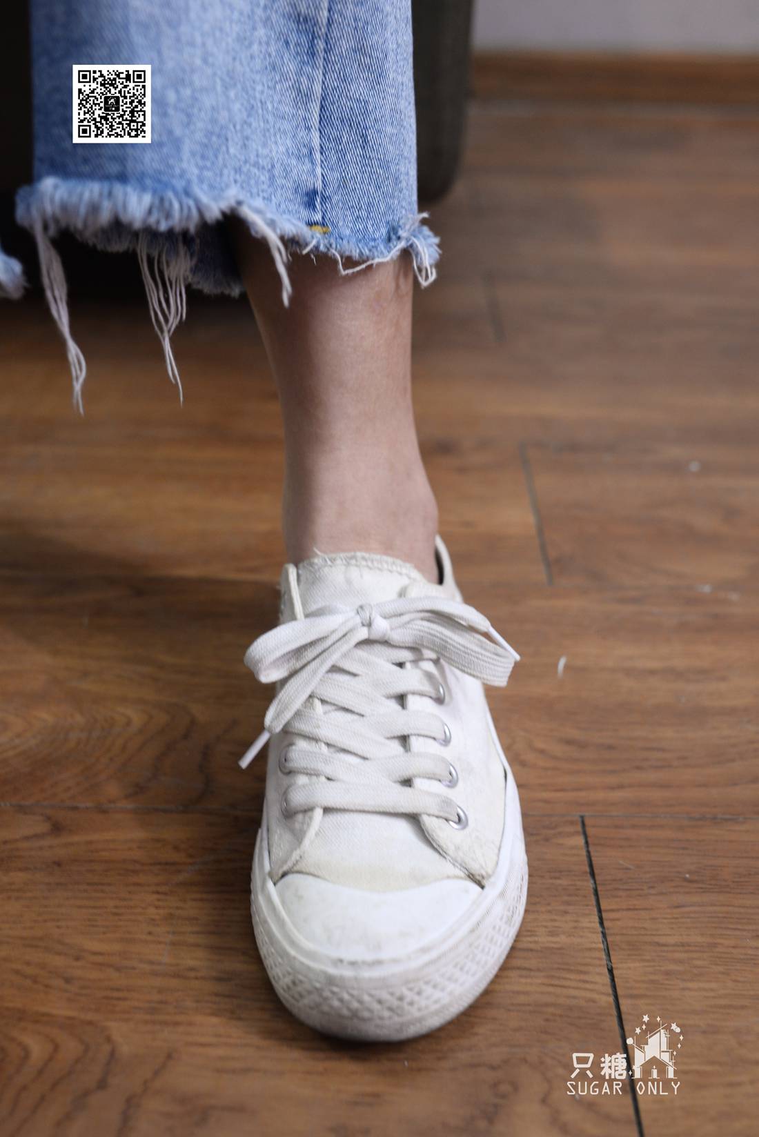 图片[178]-[只糖棉袜] NO.049 小白鞋里的一抹红 在线浏览 – 速更版-美库