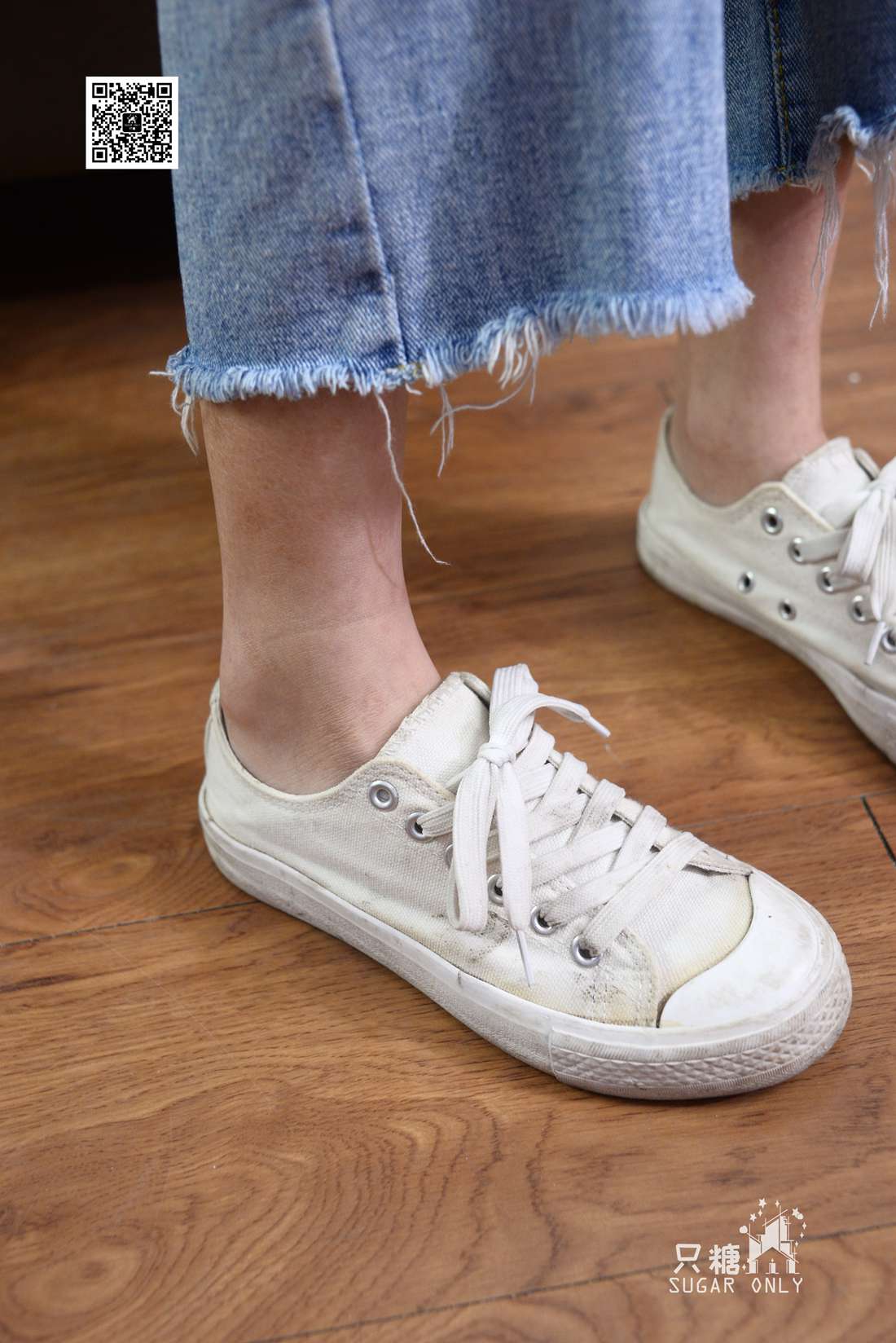 图片[154]-[只糖棉袜] NO.049 小白鞋里的一抹红 在线浏览 – 速更版-美库