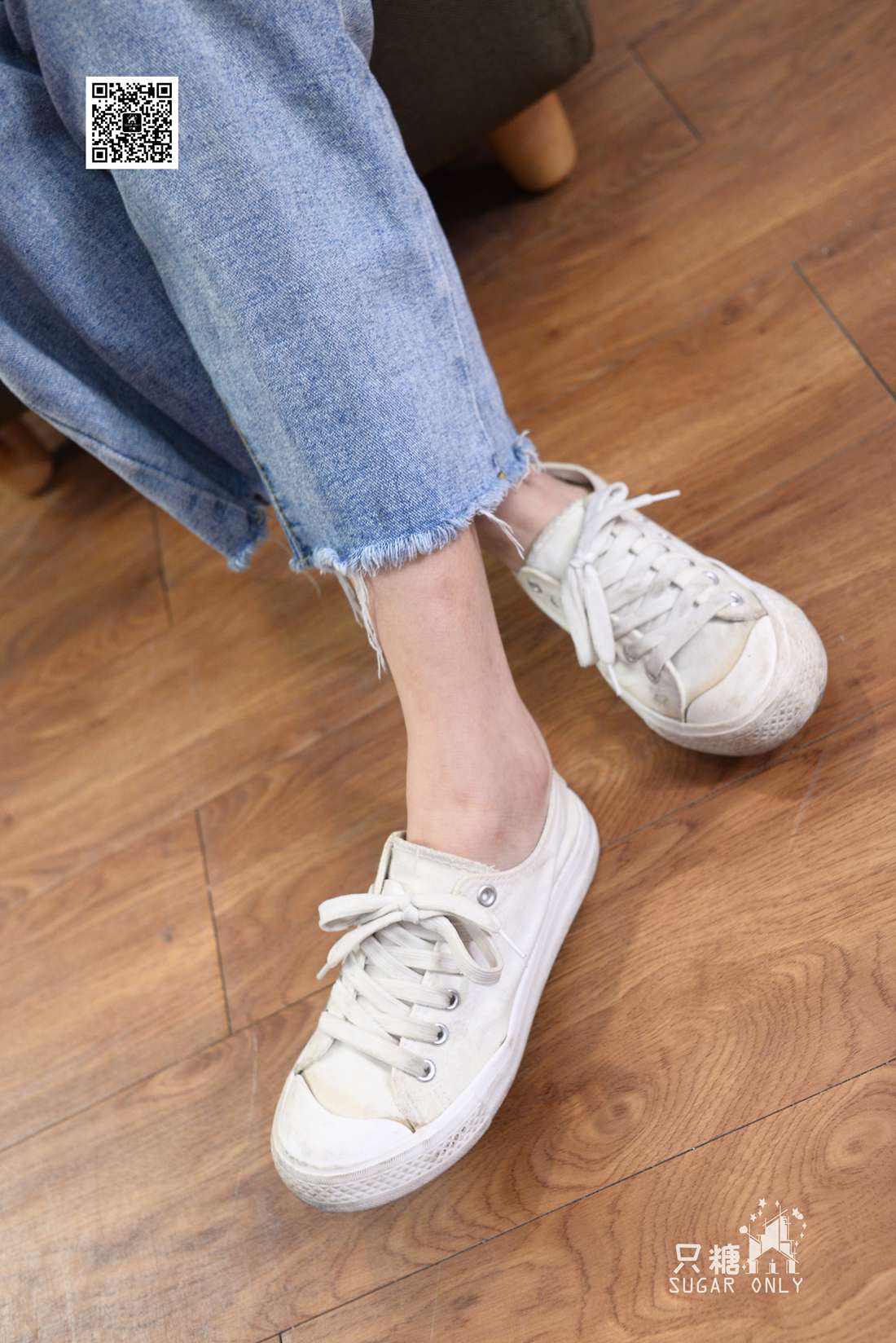 图片[179]-[只糖棉袜] NO.049 小白鞋里的一抹红 在线浏览 – 速更版-美库