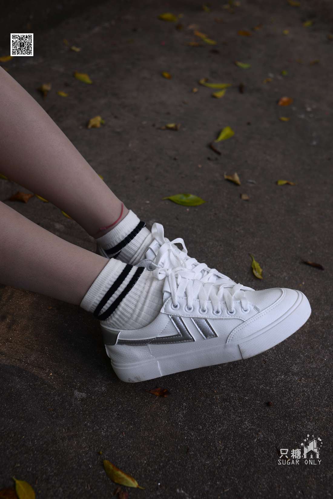 图片[273]-[只糖棉袜] NO.043 文文 包臀裙肉丝棉袜小白鞋 在线浏览 – 速更版-美库