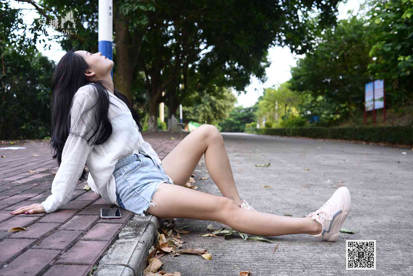 图片[81]-[只糖棉袜] NO.048 文文 秋意浓，盼春风 在线浏览 – 速更版-美库