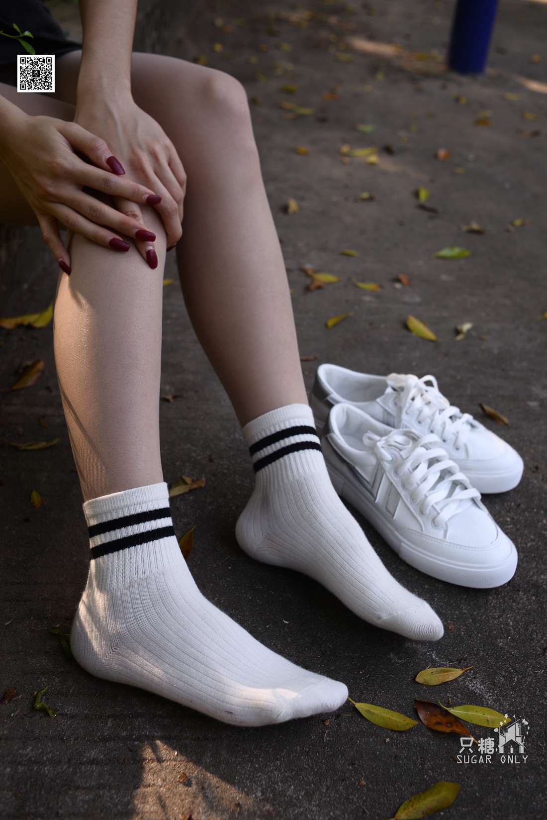 图片[263]-[只糖棉袜] NO.043 文文 包臀裙肉丝棉袜小白鞋 在线浏览 – 速更版-美库
