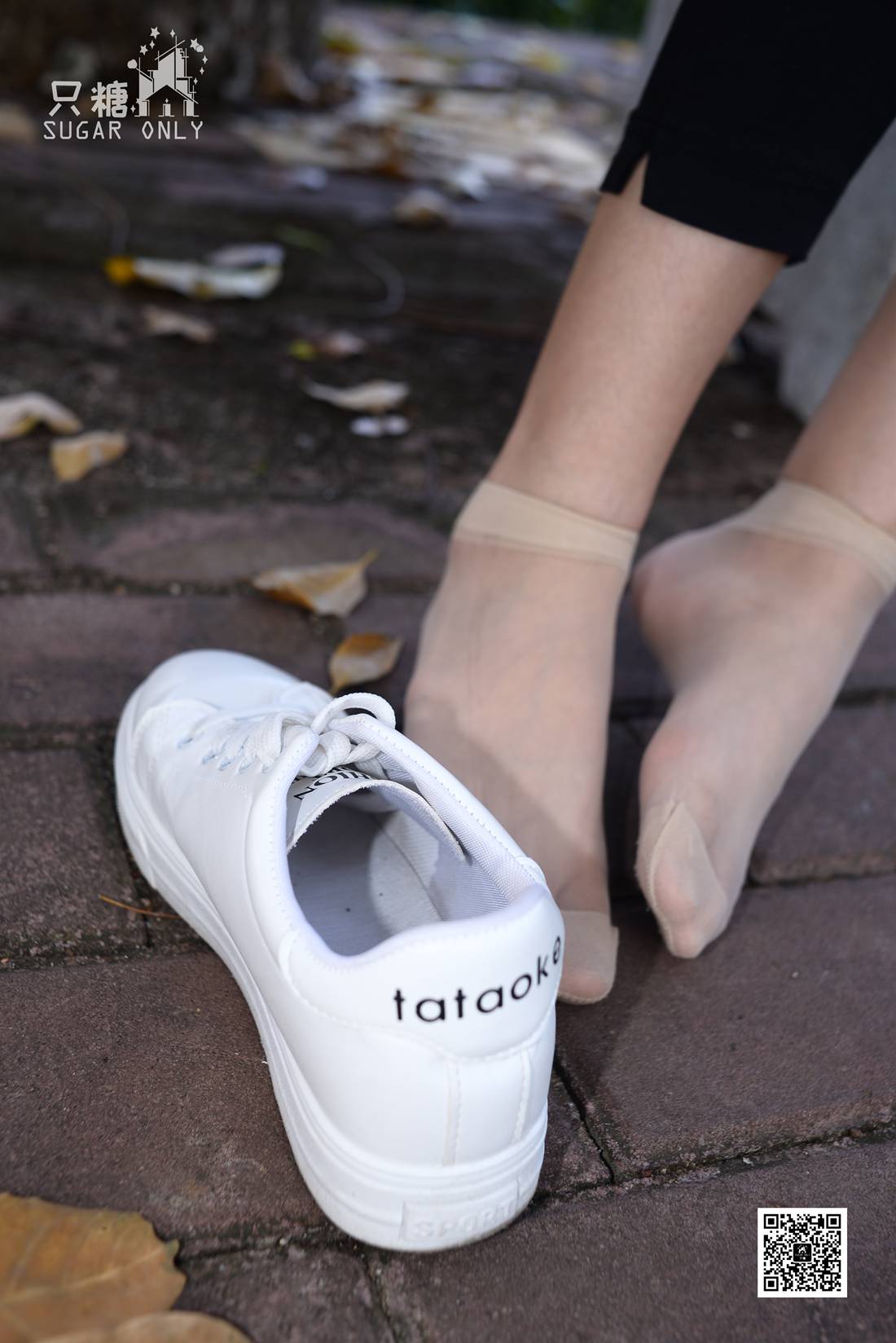 图片[162]-[只糖棉袜] NO.037 嘉琪 – 秋叶里的小白鞋 在线浏览 – 速更版-美库