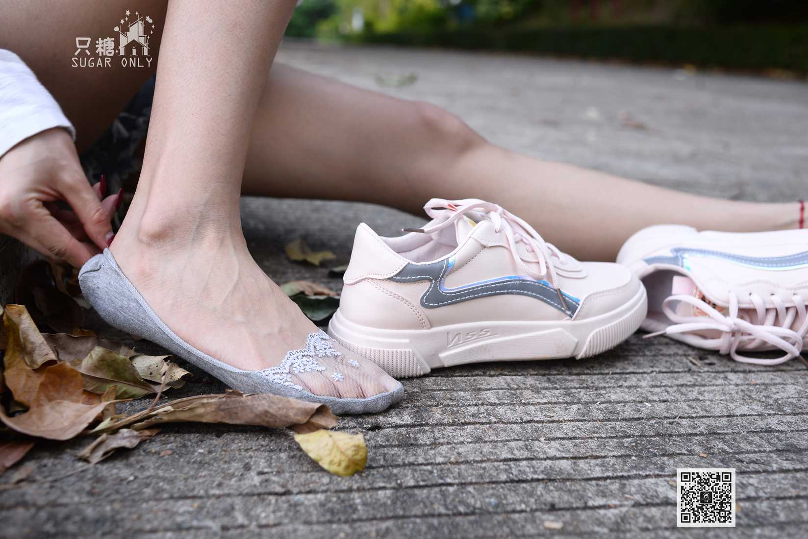 图片[66]-[只糖棉袜] NO.048 文文 秋意浓，盼春风 在线浏览 – 速更版-美库
